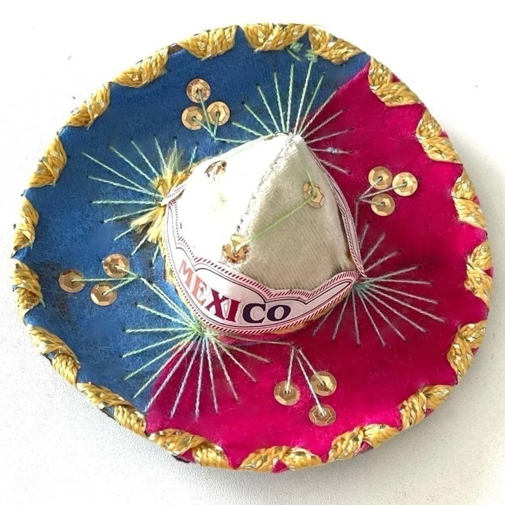 VINTAGE Miniature Mexican Sombrero!